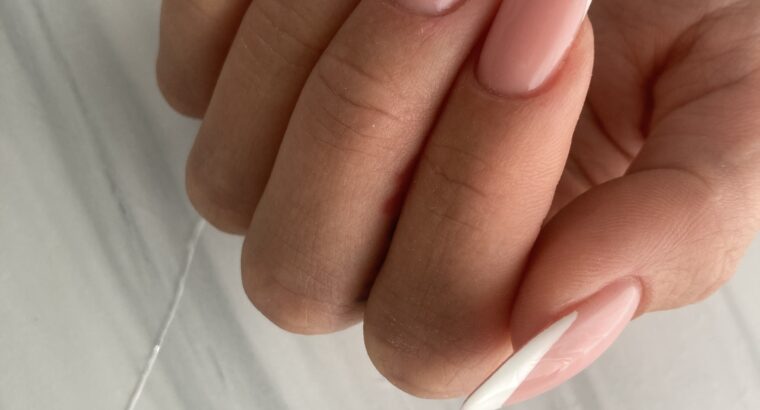 Profesional manicure and pedicure