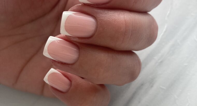 Profesional manicure and pedicure