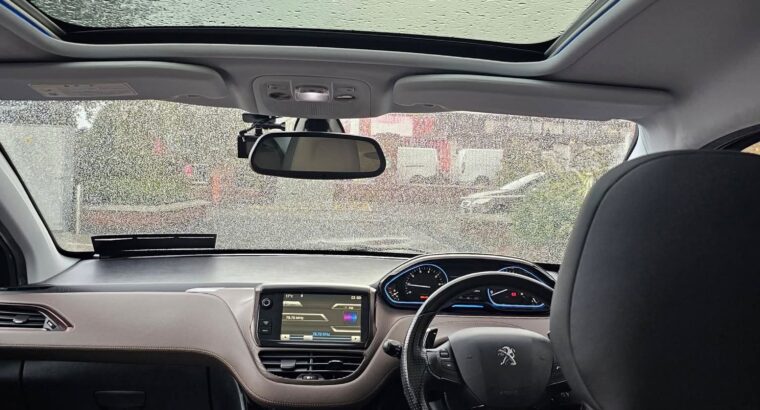 Peugeot 2008 automatic 1.2l 2014