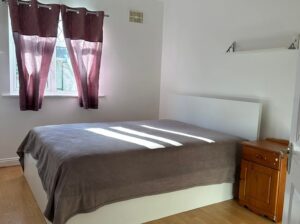 Camera dubla pentru o persoana