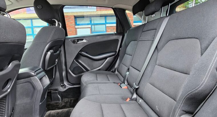 Mercedes-Benz B-Class 2013