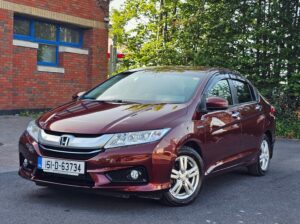 Honda Grace 2015