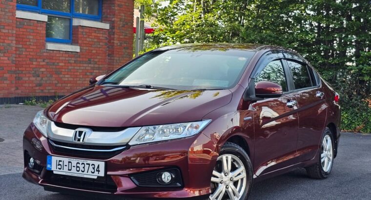 Honda Grace 2015