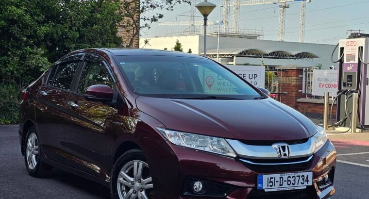 Honda Grace 2015
