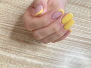 Profesional manicure & pedicure