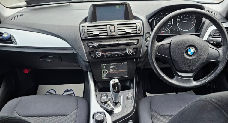BMW 1-Series 116 i 2012,