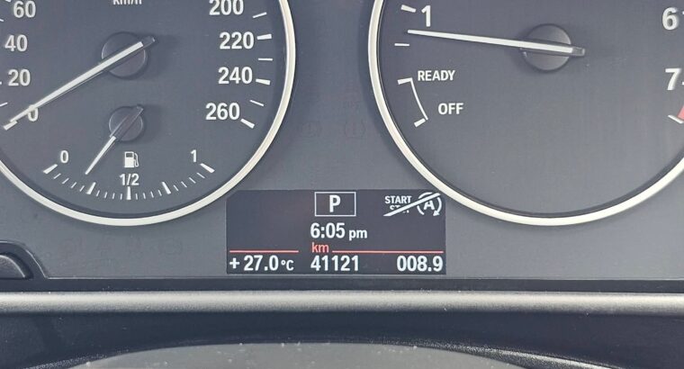 BMW 1-Series 116 i 2012,