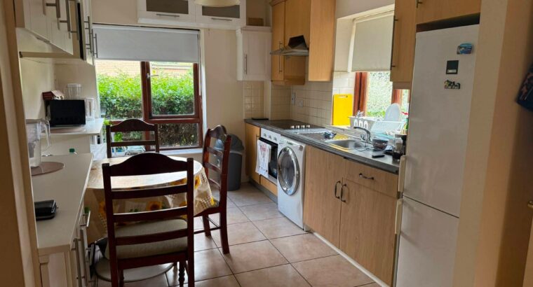 Room to Rent for a Couple or Single Person – Dublin 17