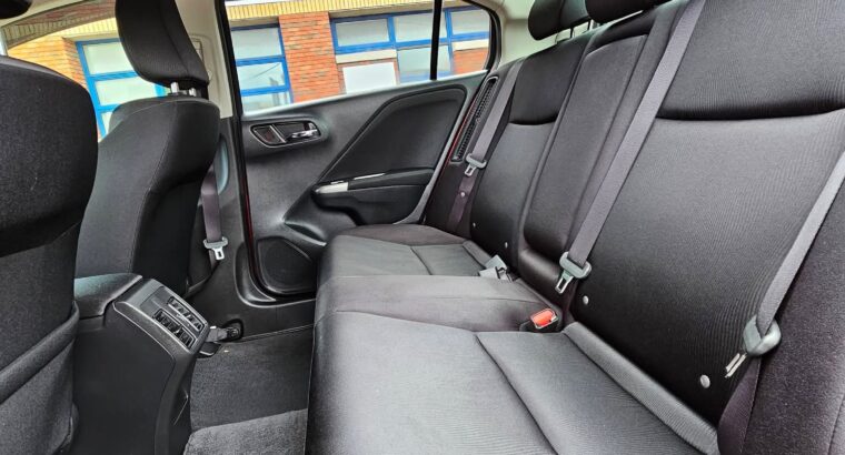 Honda Grace 2015 – 1.5 Hybrid Automatic – 78,490 km