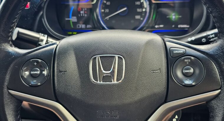 Honda Grace 2015 – 1.5 Hybrid Automatic – 78,490 km