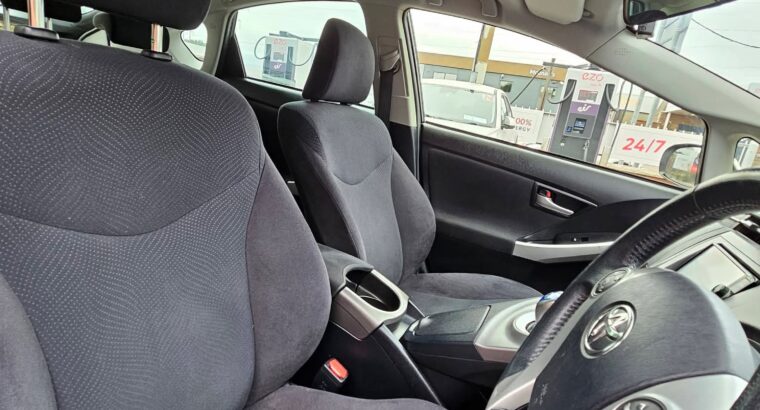 Toyota Prius 2014 – 1.8 Hybrid Automatic – 96,807 km