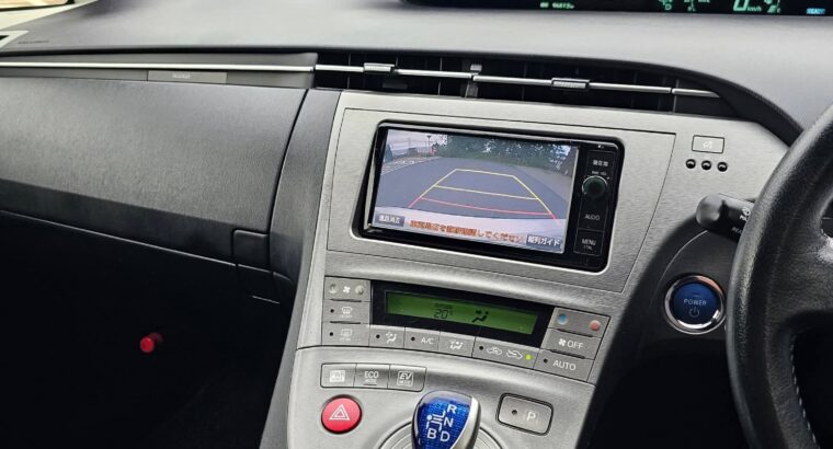 Toyota Prius 2014 – 1.8 Hybrid Automatic – 96,807 km