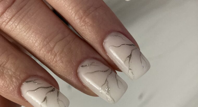 Professional Manicure & Pedicure Services