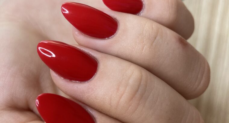 Professional Manicure & Pedicure Services