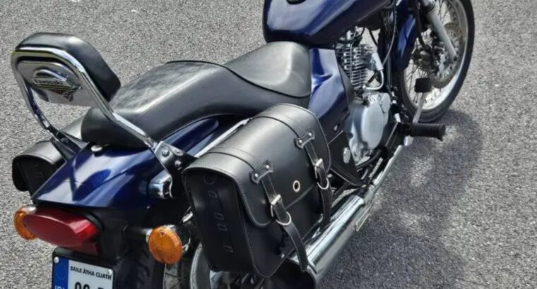 2006 Kawasaki Eliminator 125cc 9275 genuine miles.